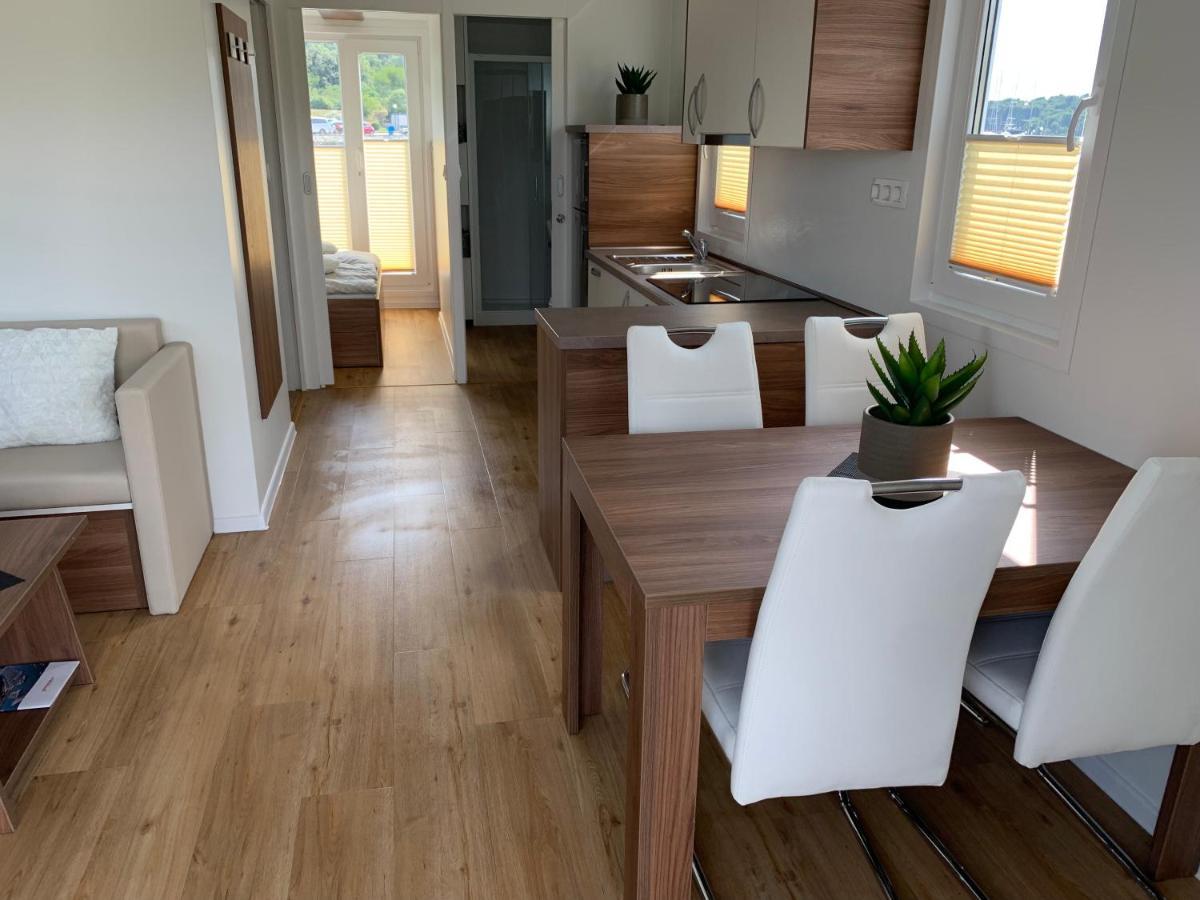 PUY Floating House - Arena 2 빌라 외부 사진